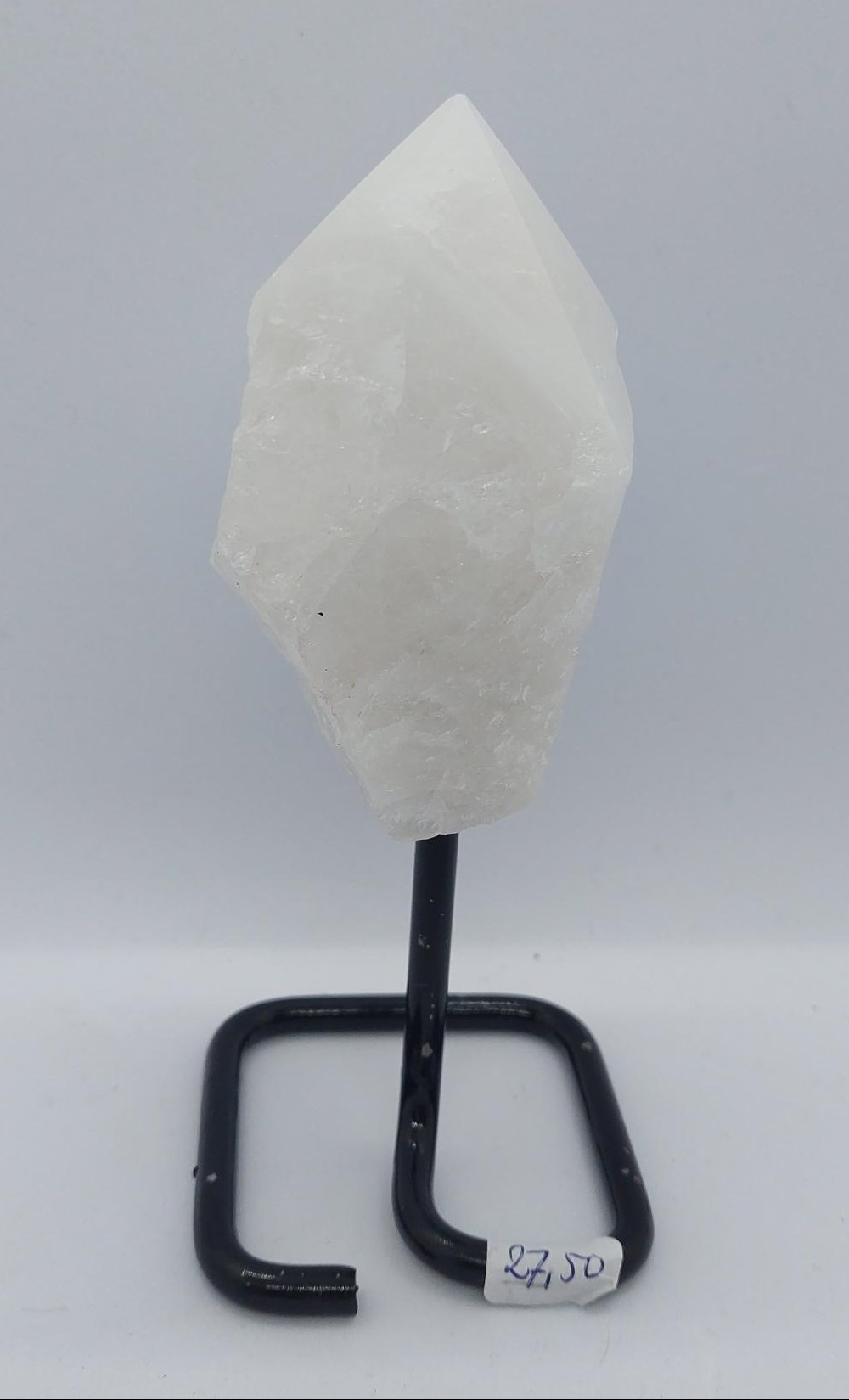 Bergkristal on stand